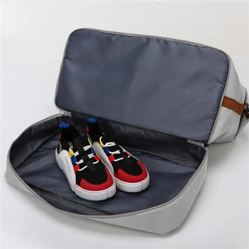 Travel Ready: Unisex Large-Capacity Dry-Wet Sports Bag!